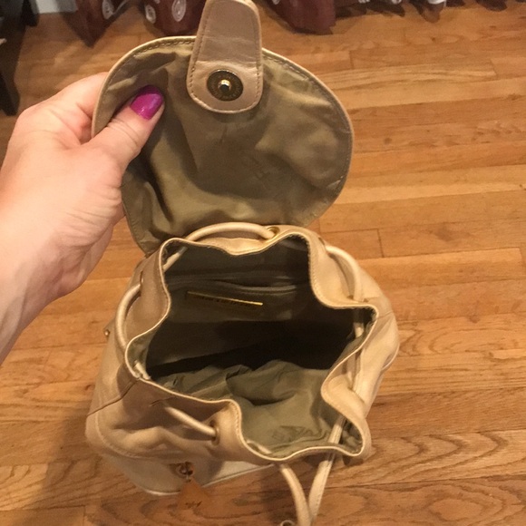 Vintage Sharif Gold Mini Backpack - Picture 12 of 13